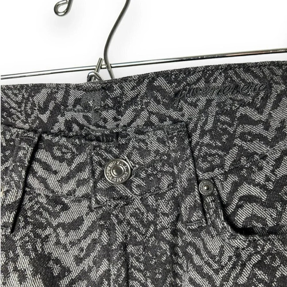 7 For All Mankind Gwenevere Skinny Black and Charcoal Zebra Print 25 - Picture 7 of 10